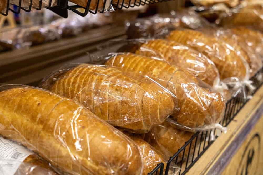 Por que investir em embalagens plásticas personalizadas para alimentos
